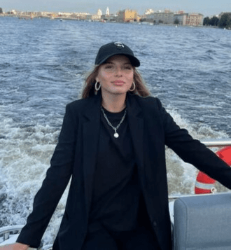 Ксения Скальивенко