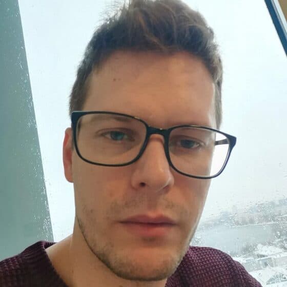 Олег Куриляк